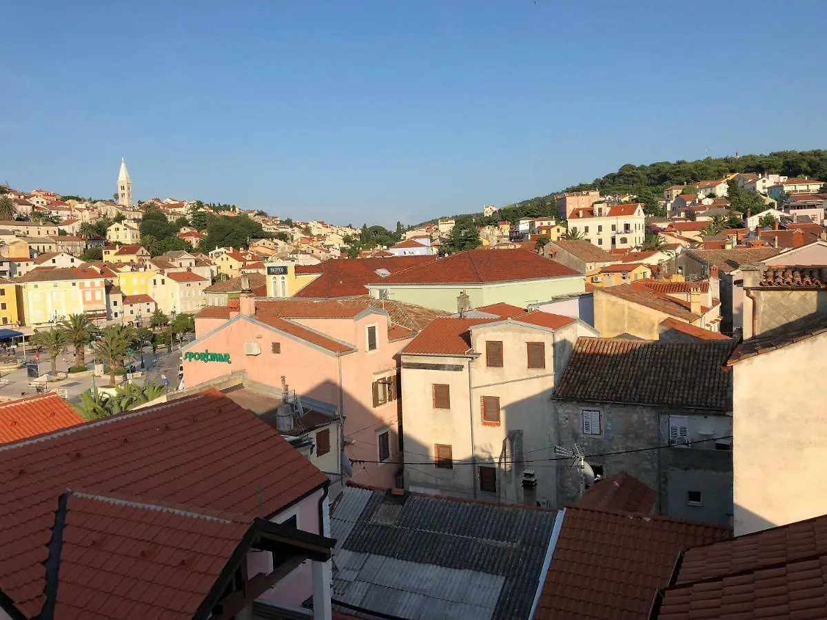 Buga Apartment In Center Of Mali Lošinj