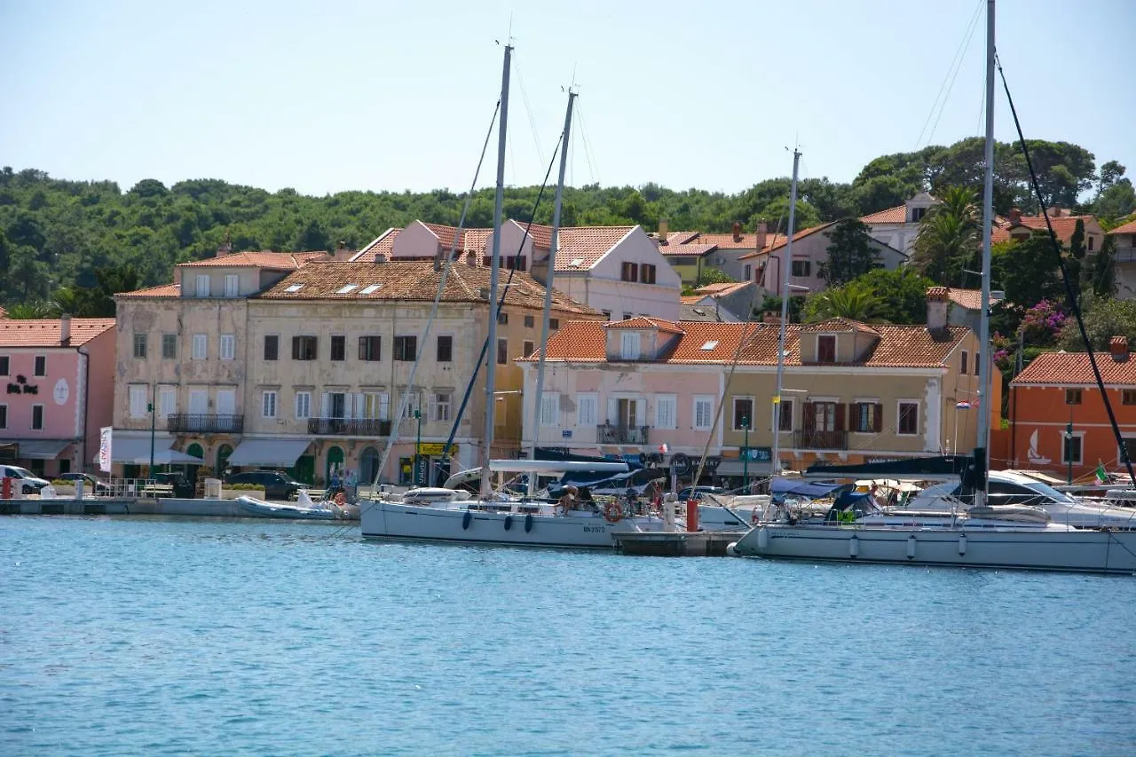 Buga Apartment In Center Of Mali Lošinj