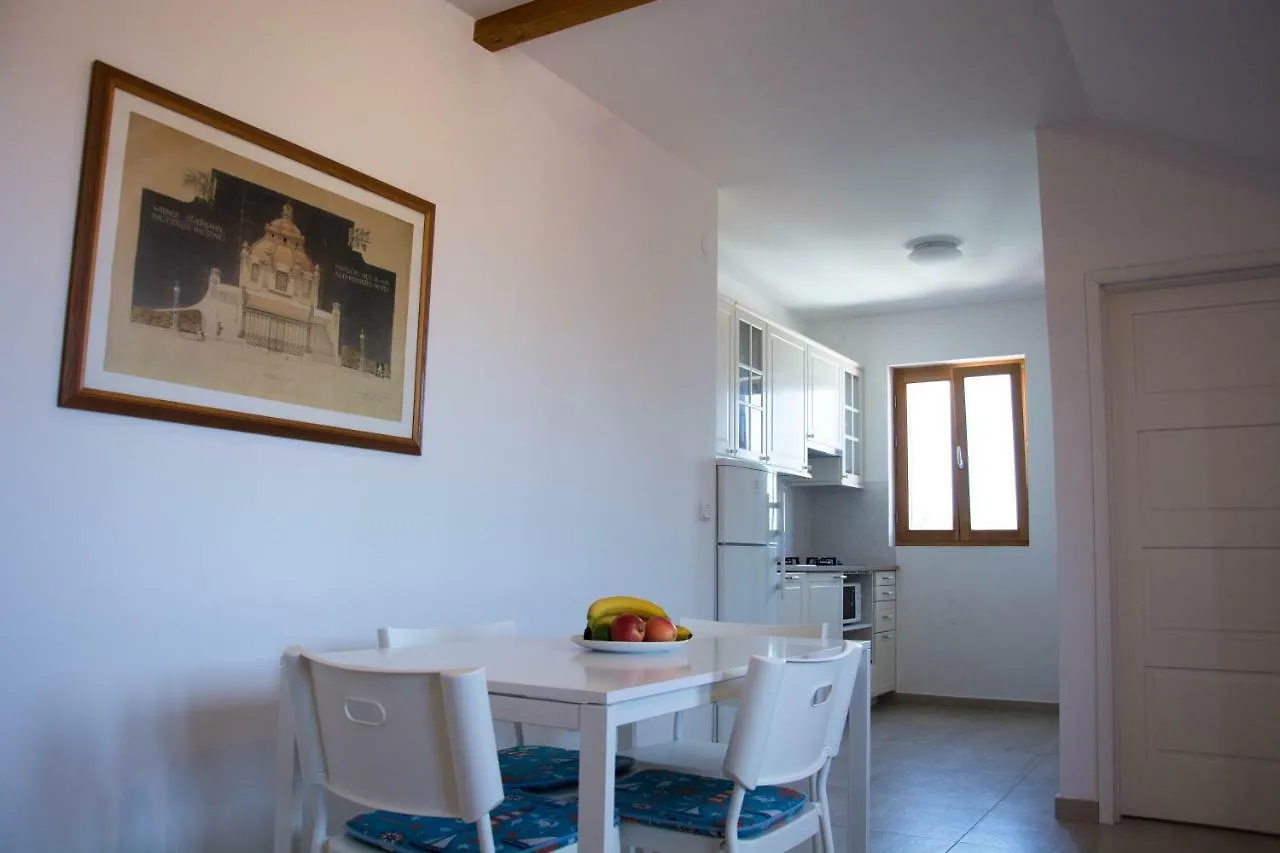 Buga Apartment In Center Of Mali Lošinj