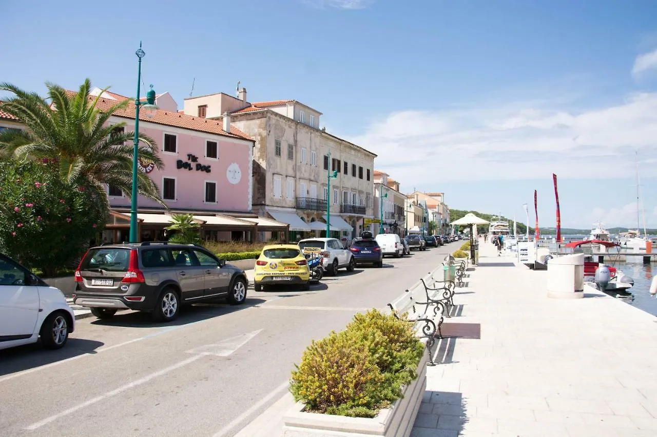 Buga Apartment In Center Of Mali Lošinj