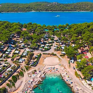 Village Poljana Campingplatz